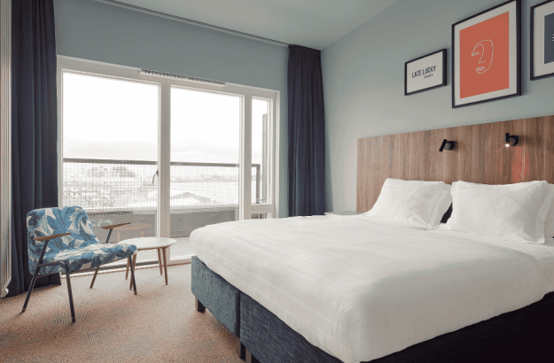 grandi-centerhotels-reykjavik-balcony-room
