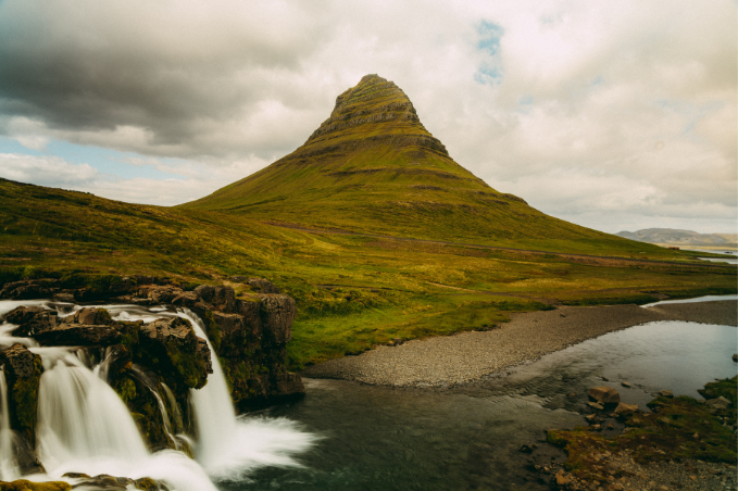Kirkjufell mountain and waterfall on the Snæfellsnes Peninsula in Iceland