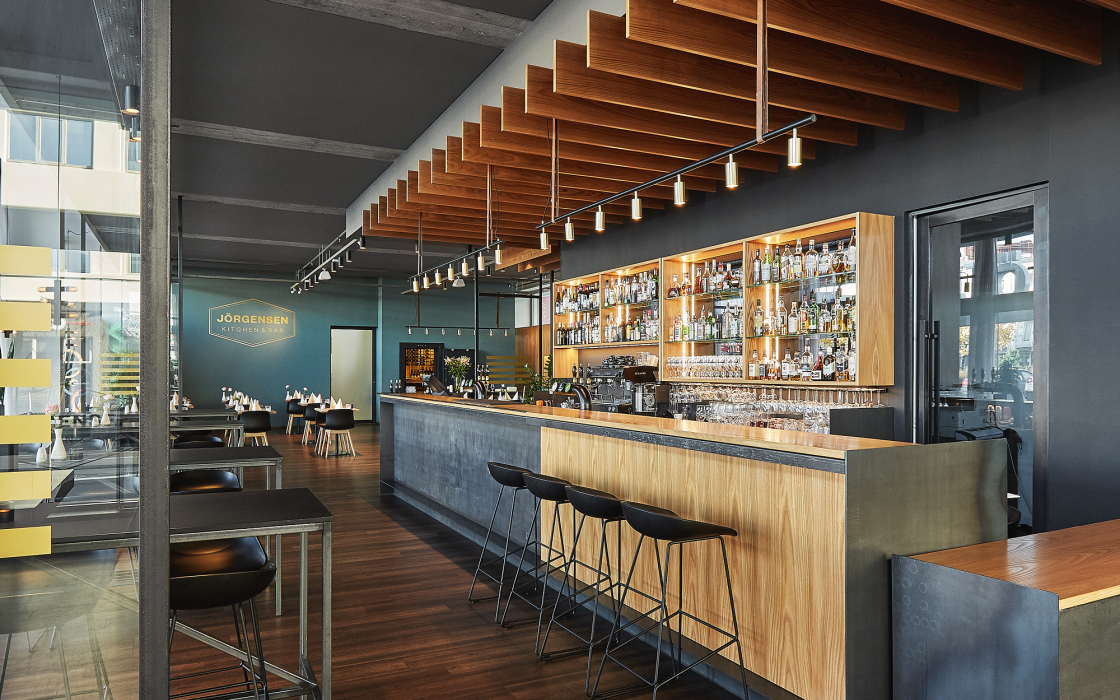 jorgensen-kitchen-bar