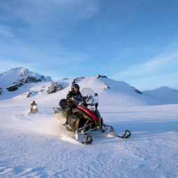 Snowmobile tour
